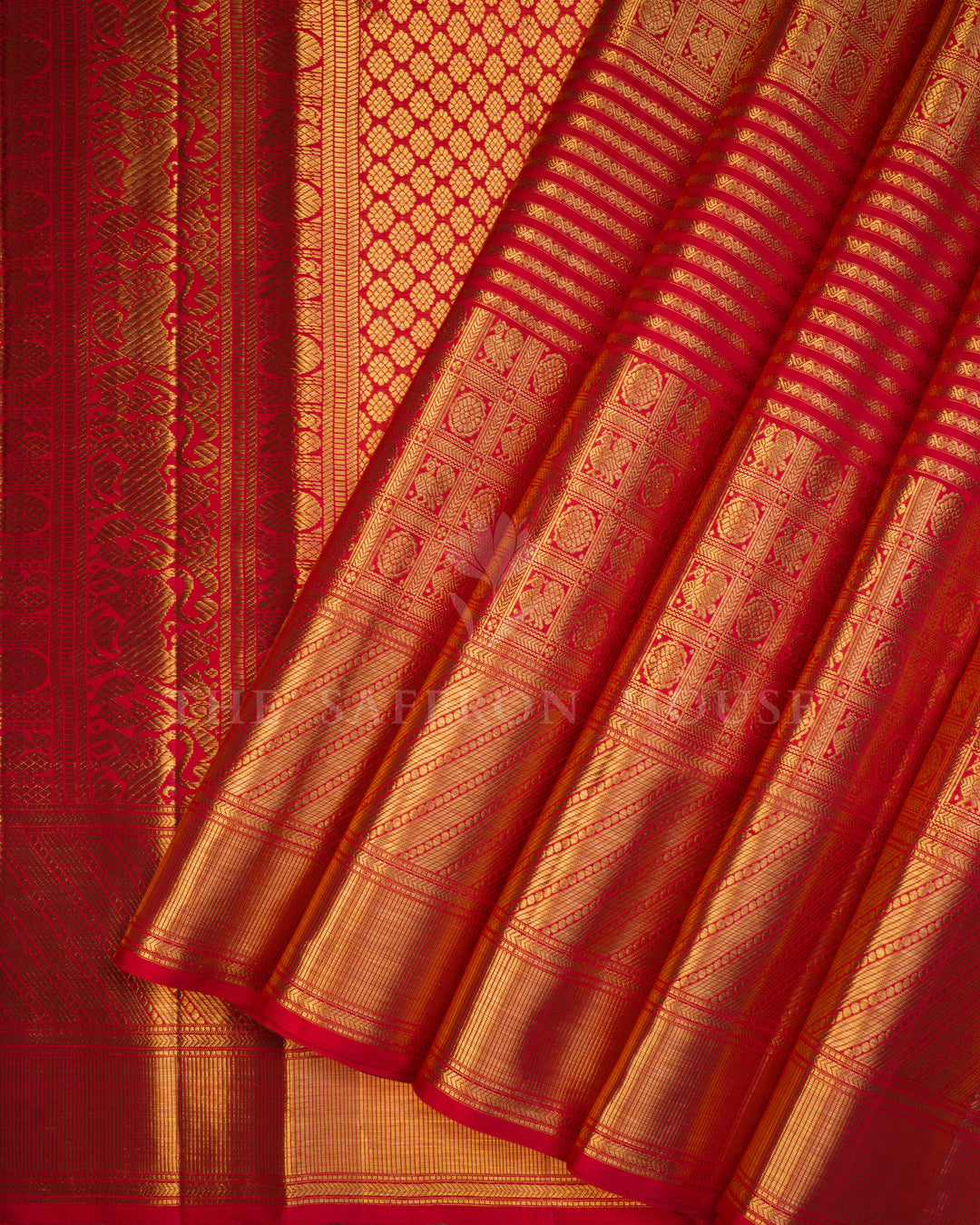 Handloom Bridal Kanjivaram Silk Saree in Vermilion Red  - TSH250107