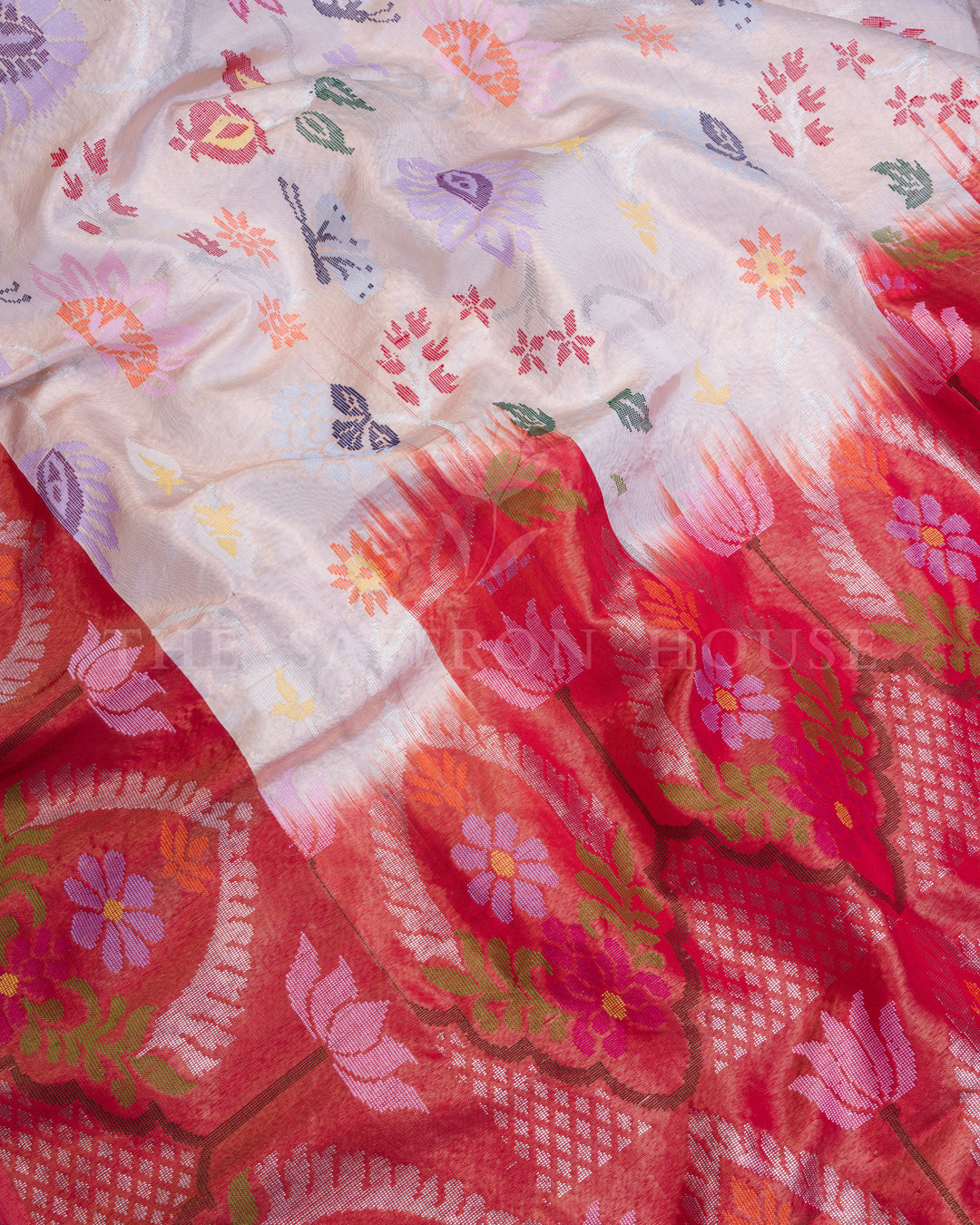 Ivory And Red Handwoven Pure Zari Kota Doria Saree with Meenakari Work - TSH000006