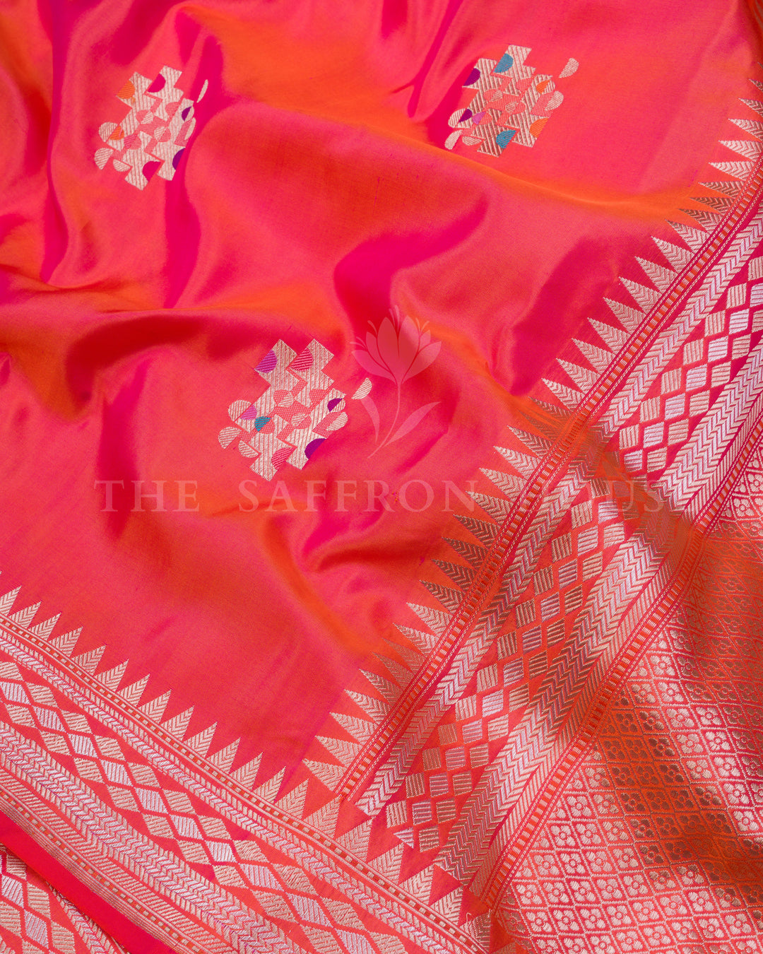 Vermilion Red Handwoven Mashru Banarasi Saree with Meenakari Work - TSH250515