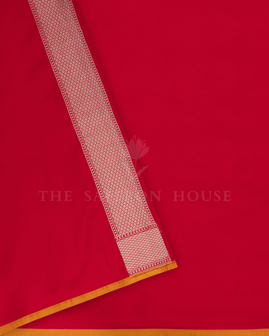 Red Handwoven Banaras Silk Saree - TSH2506142