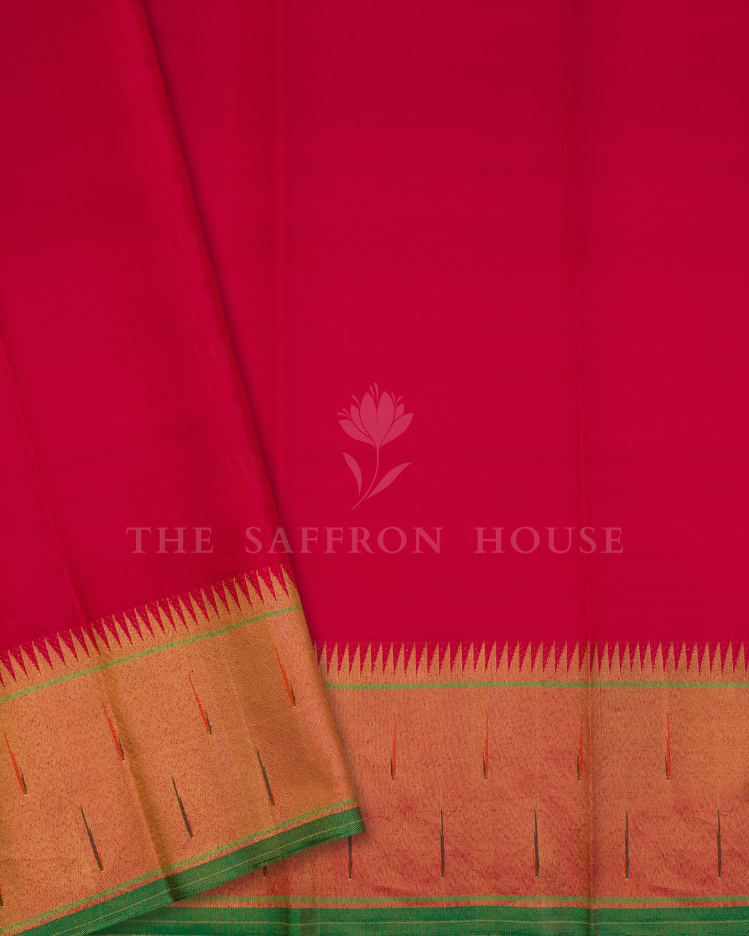 Handloom Kanjivaram Silk Saree in Off White And Rust Orange - TSH250057
