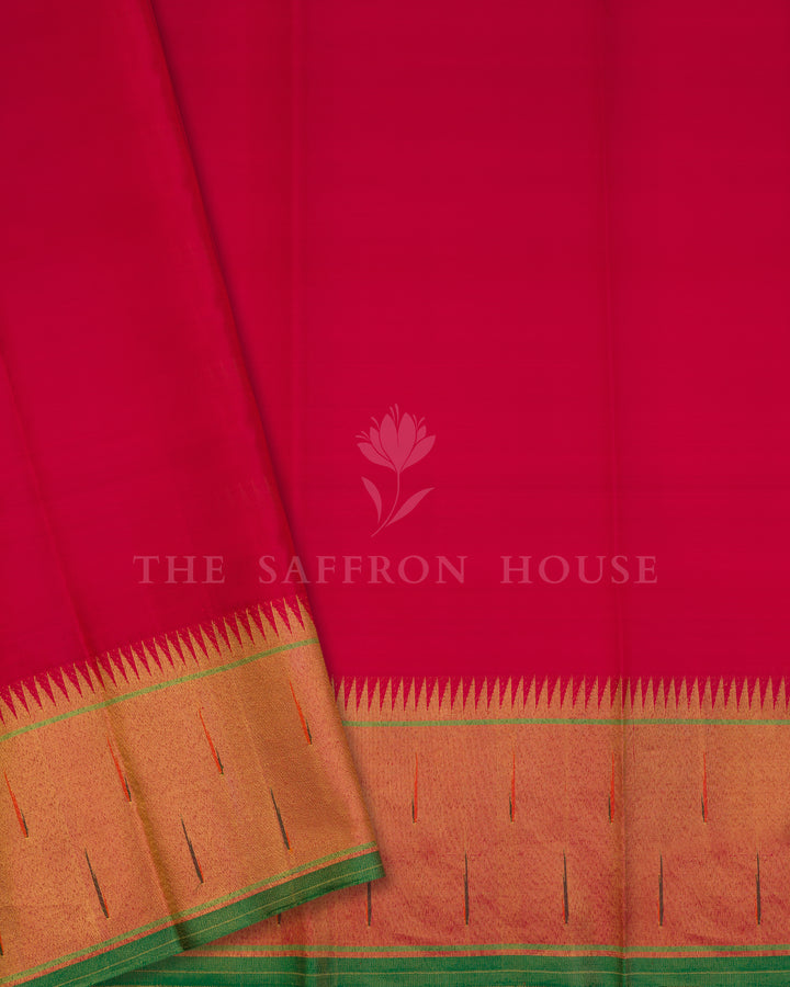 Handloom Kanjivaram Silk Saree in Off White And Rust Orange - TSH250057