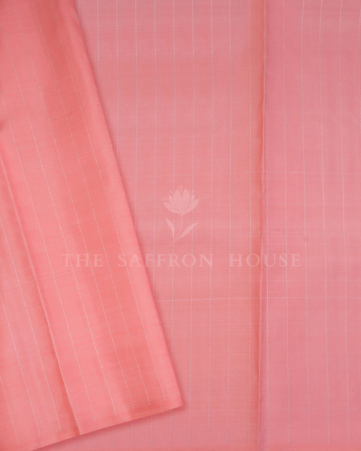 Leaf Green And Peach Pink Handwoven Borderless Kanjivaram Silk Saree - TSH250072