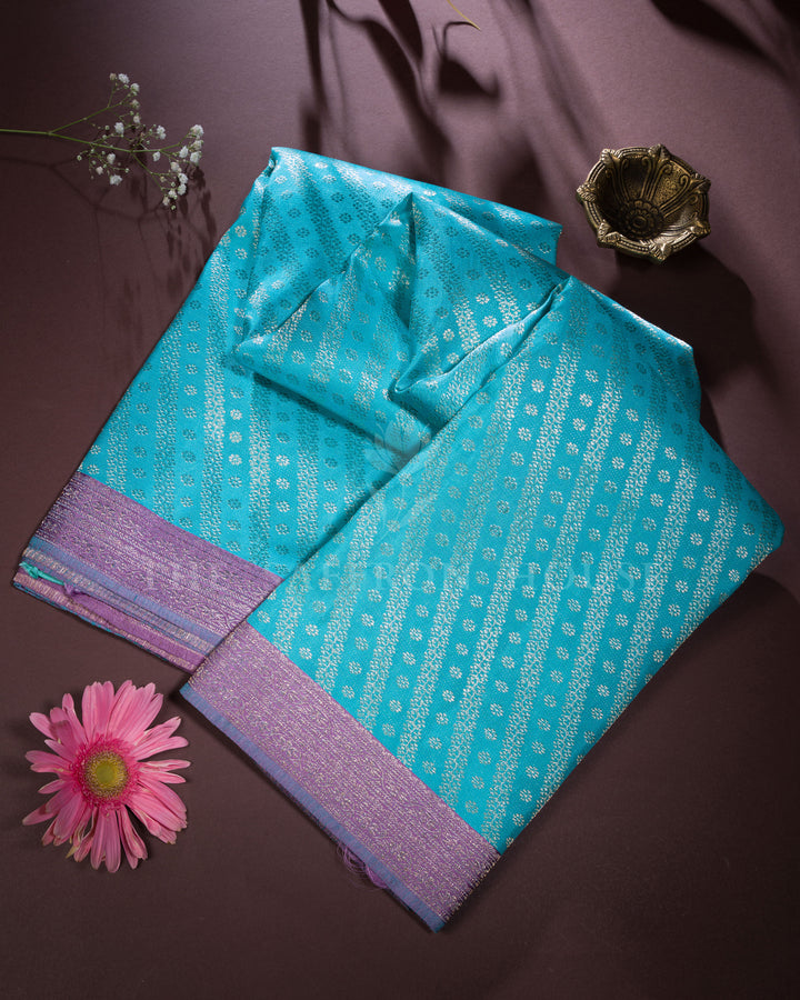 Turquoise Blue And Lilac Handwoven Kanjivaram Silk Saree - TSH250123