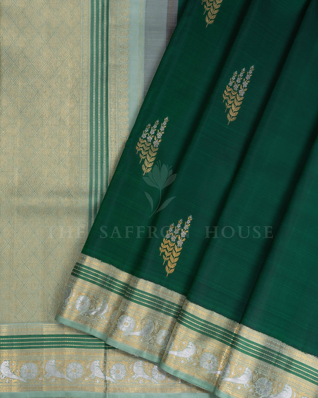 Bottle Green And Mint Green Handwoven Kanjivaram Silk Saree - TSH2506120