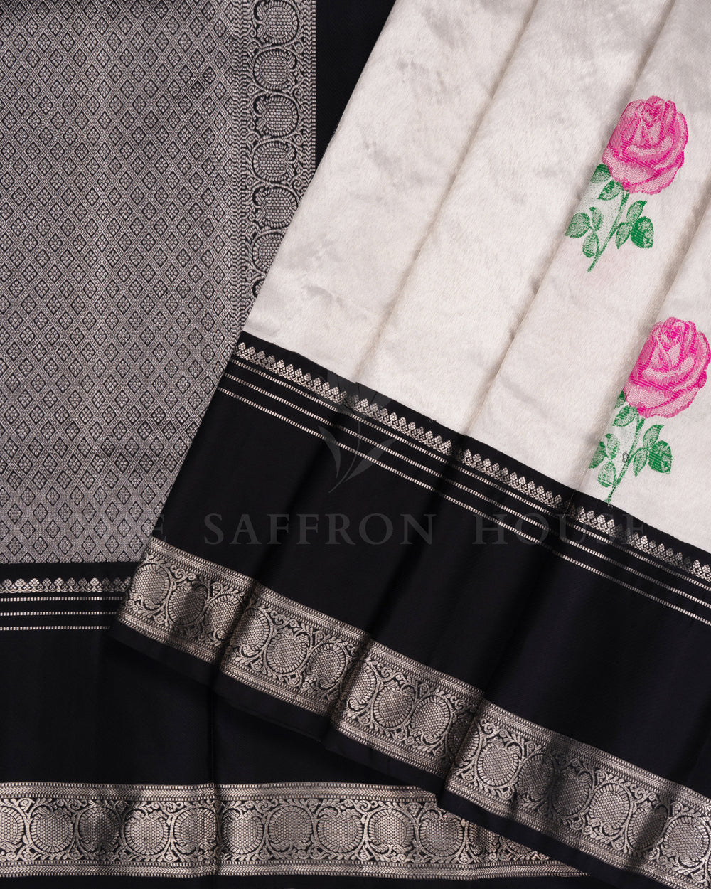 Silver And Black Handwoven Kanjivaram Silk Saree - TSH2506118-view2