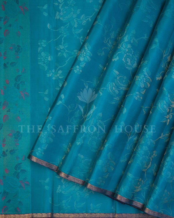 Handloom Kanjivaram Silk Saree in Teal Blue - TSH250171