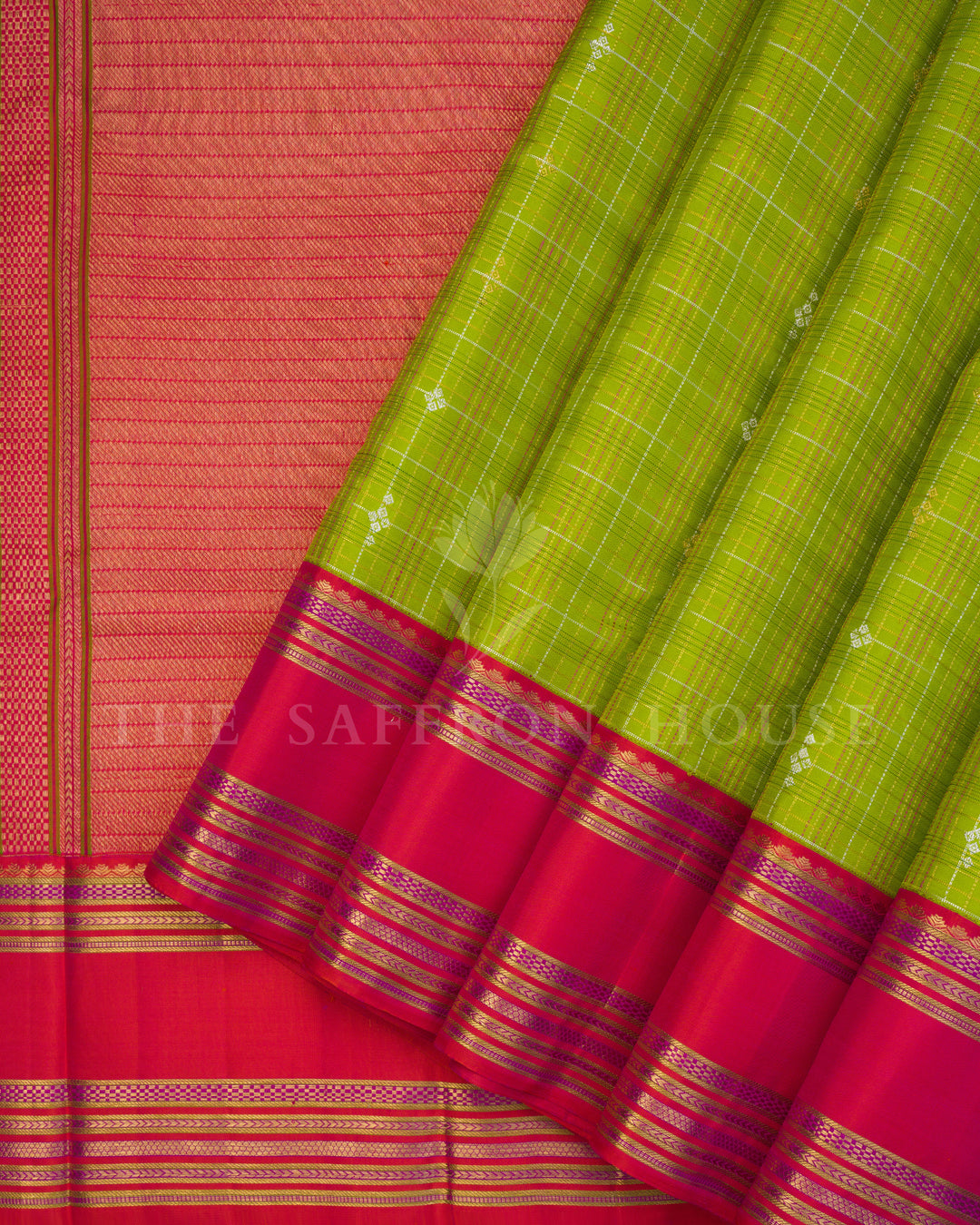 Handloom Kanjivaram Silk Saree in Parrot Green And Pink Orange - TSH250045