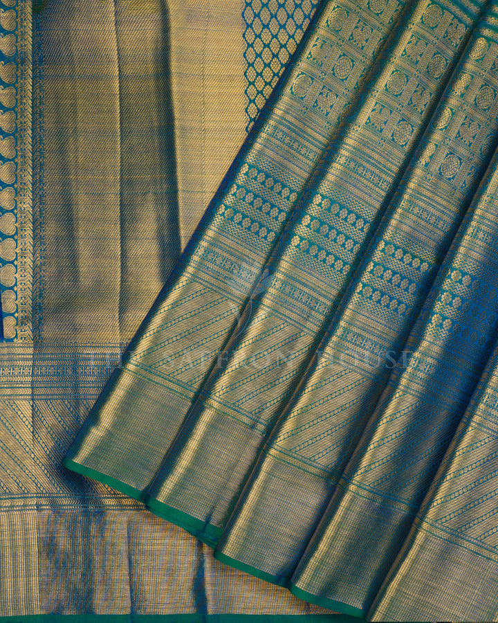 Handloom Kanjivaram Silk Saree is Peacock Blue - TSH250121