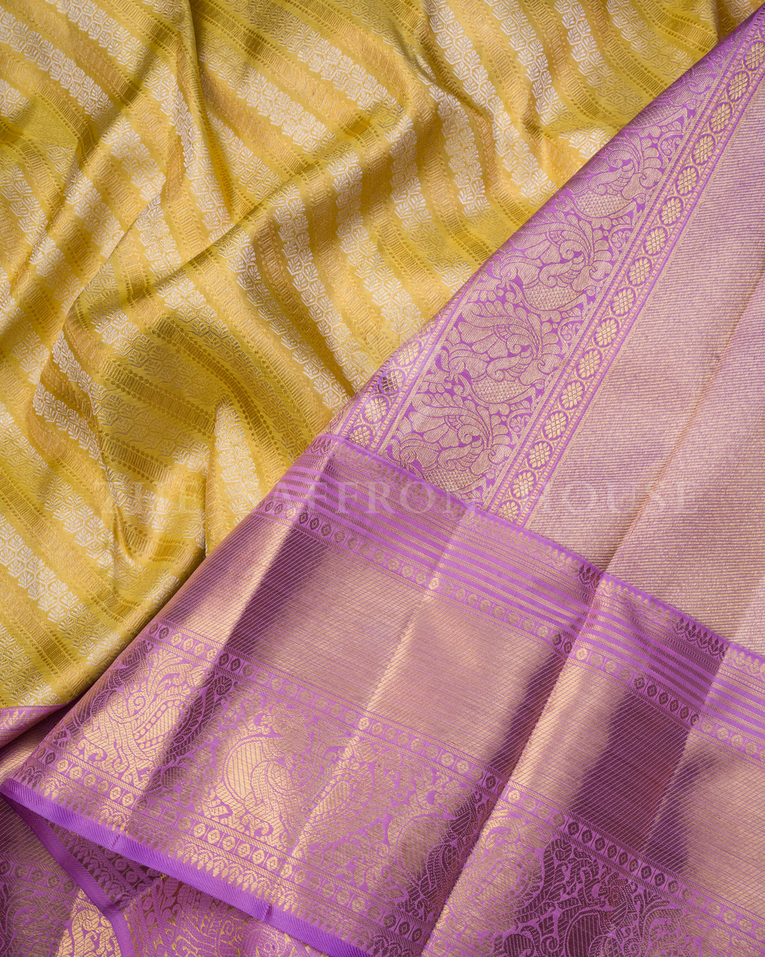 Gold And Lavender Handwoven Kanjivaram Silk Saree - TSH250090