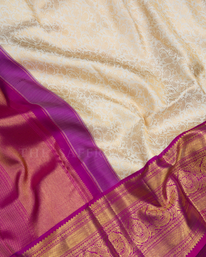 Half White And Magenta Handwoven Kanjivaram Silk Saree - TSH2506044