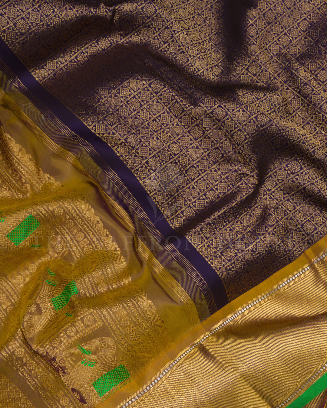Deep Purple And Golden Yellow Handwoven Kanjivaram Silk Saree - TSH2506060