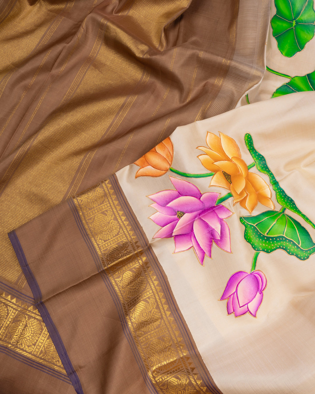 Ivory And Dark Beige Tanjore Hand-Painted Kanjivaram Silk Saree - TSH2506158