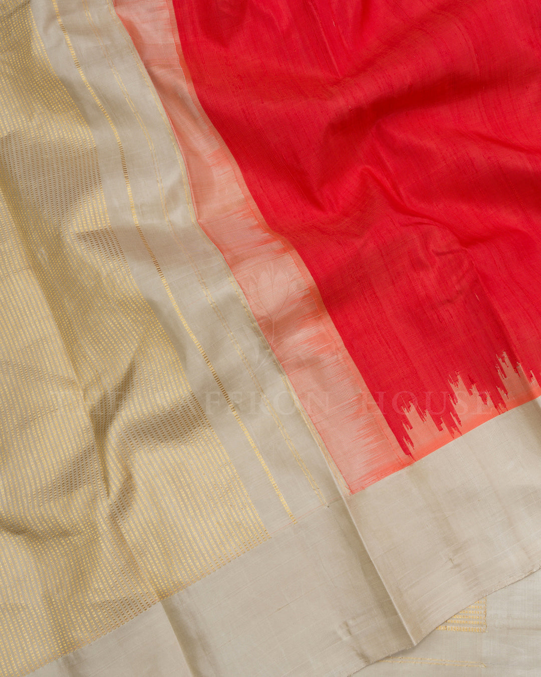 Bright Red And Light Beige Gadwal Silk - TSH8460103