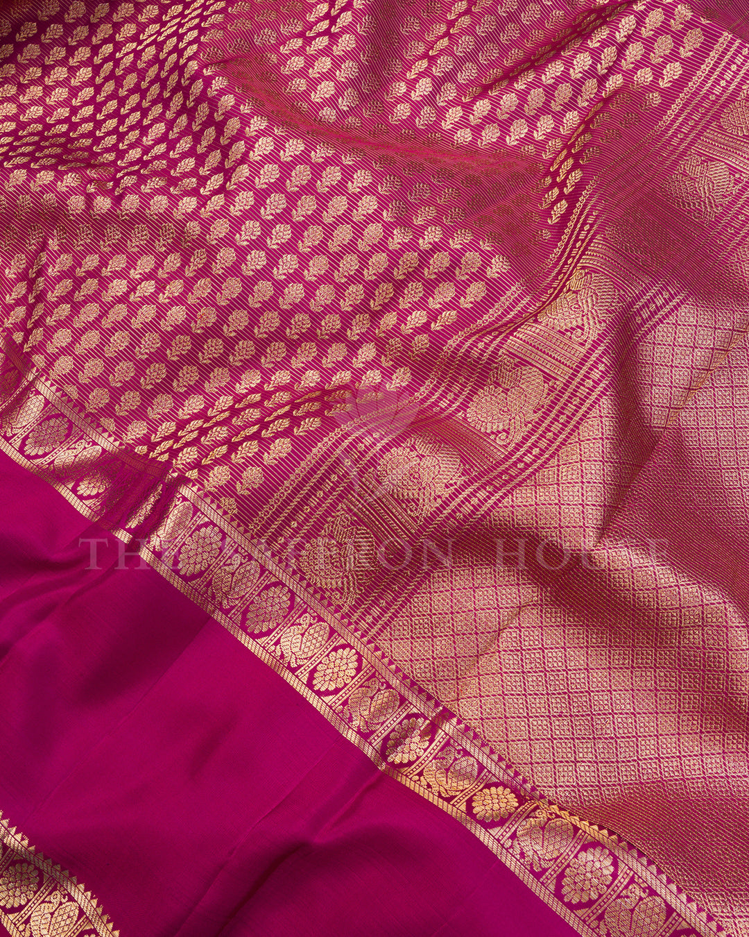 Magenta Kanchivaram Silk Saree with Zari Leaf Jaal, Peacock Border with Diamond Lattice Pallu