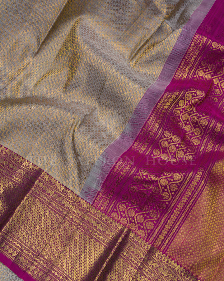 Grey And Magenta Handwoven Brocade Kanjivaram Silk Saree - TSH2506262