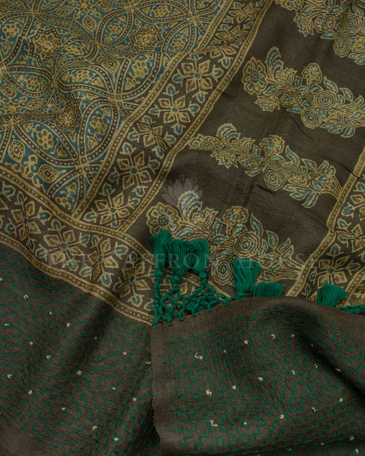 Olive Green Handwoven Tussar Silk Saree - TSH5023