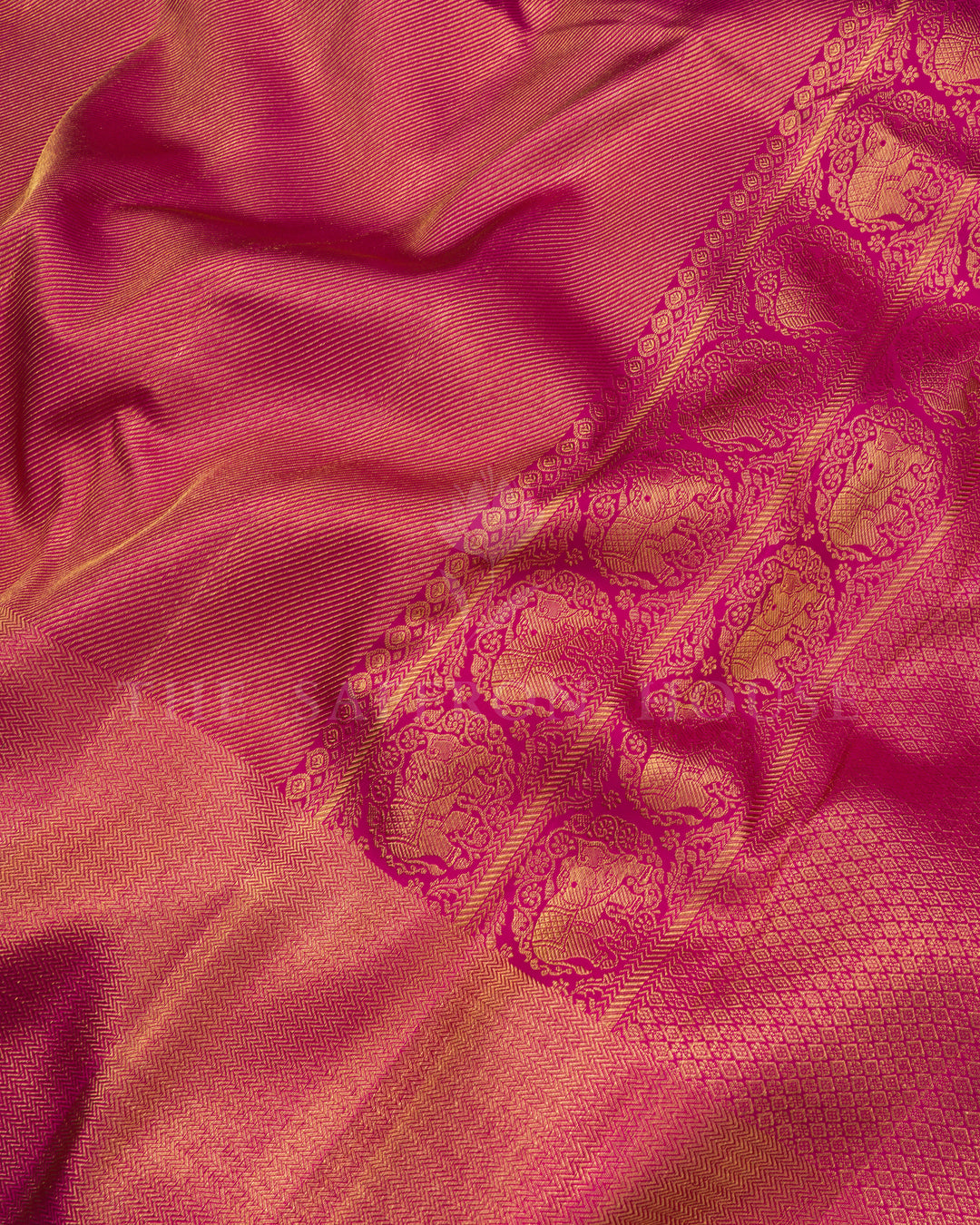 Pinkish Magenta Handwoven Brocade Kanjivaram Silk Saree - TSH2506258