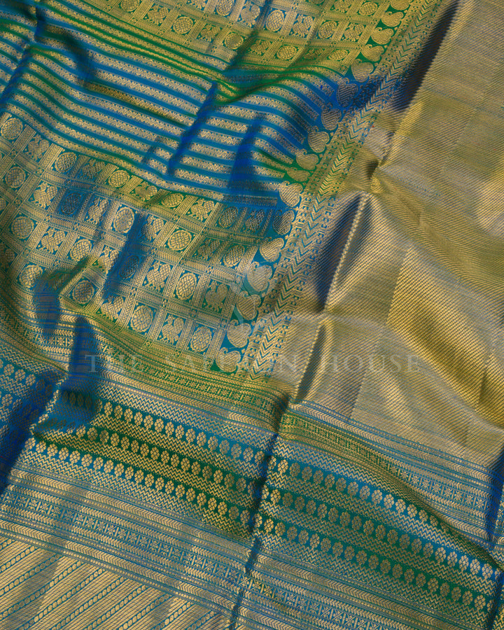 Handloom Kanjivaram Silk Saree is Peacock Blue - TSH250121