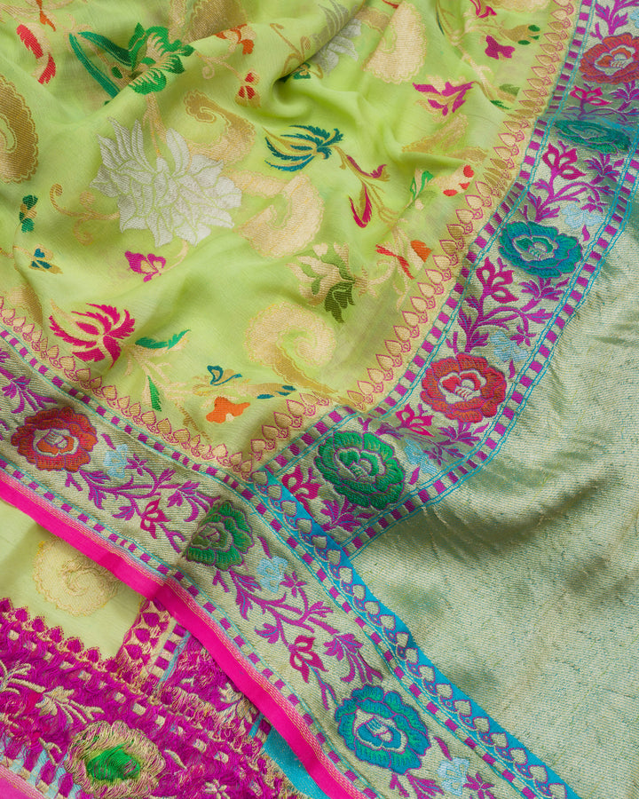 Light Parrot Green Handwoven Banarasi Georgette Saree - TSH846006