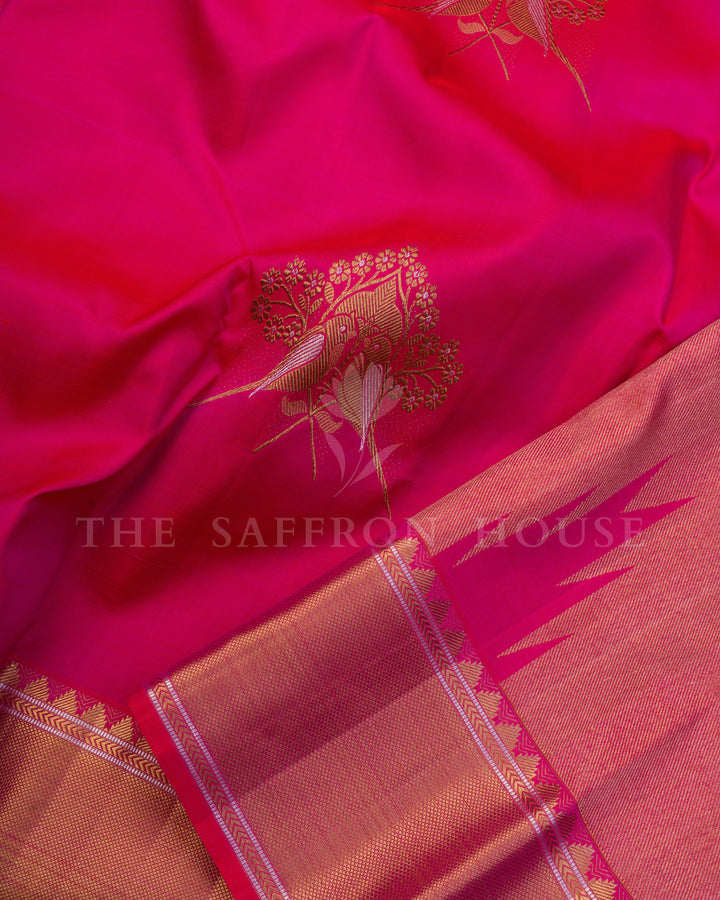 Handloom Pure Kanjivaram Silk Saree in Fuchsia Pink - TSH250044