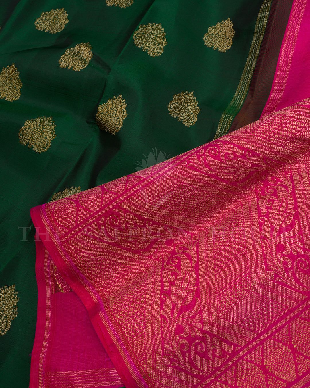 Bottle Green And Bright Rani Pink No Border Kanjivaram Silk Saree - TSH2506229