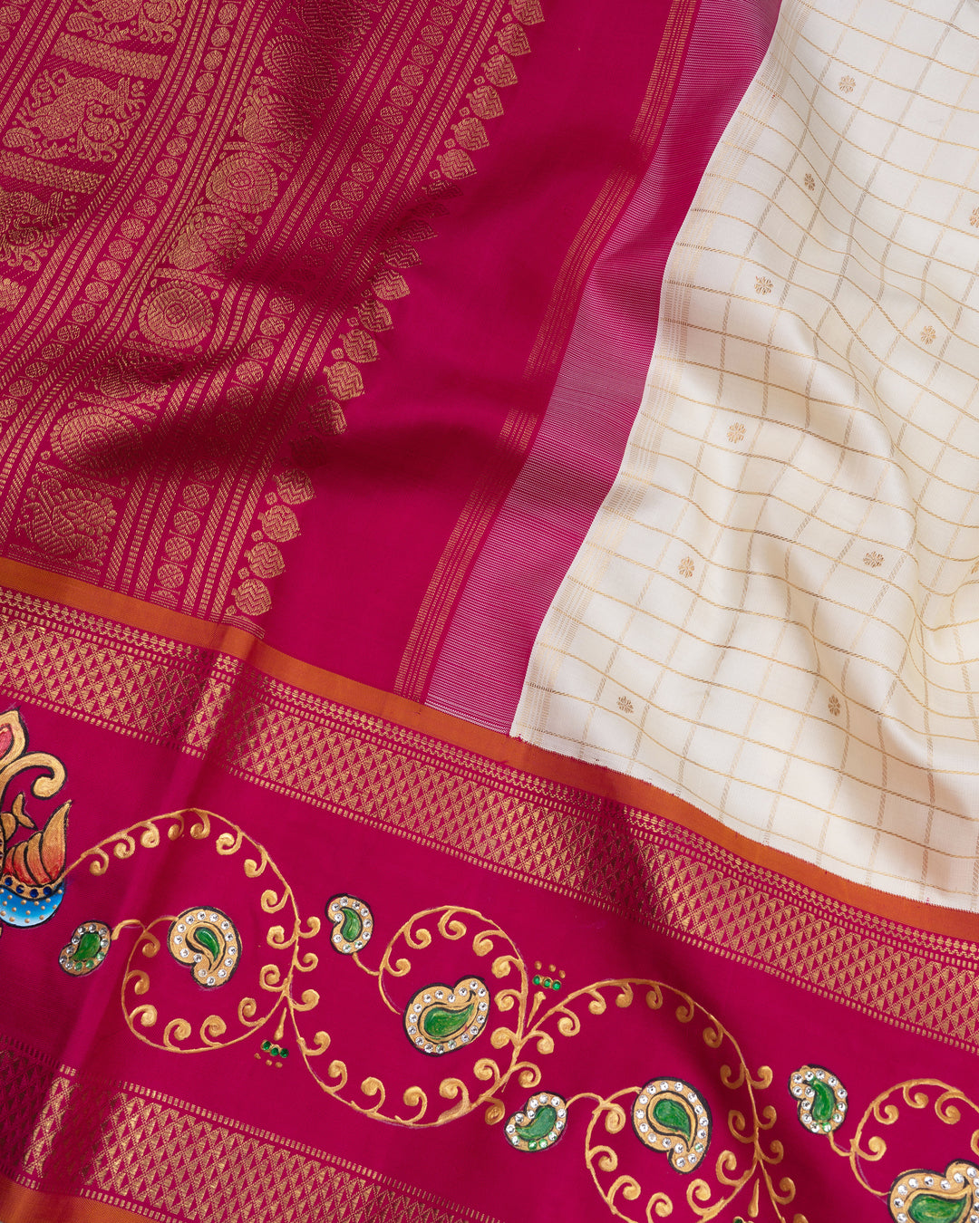 Ivory And Rani Pink Tanjore Hand-Painted Kanjivaram Silk Saree - TSH2506149