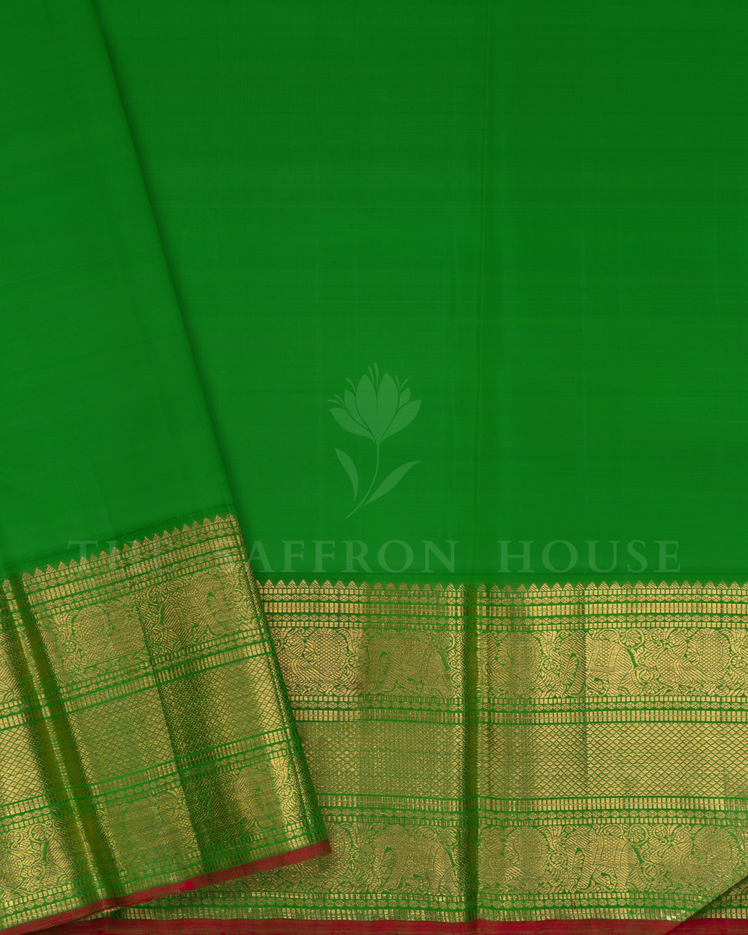 Deep Magenta And Leaf Green Handwoven Kanjivaram Silk Saree - TSH2506126