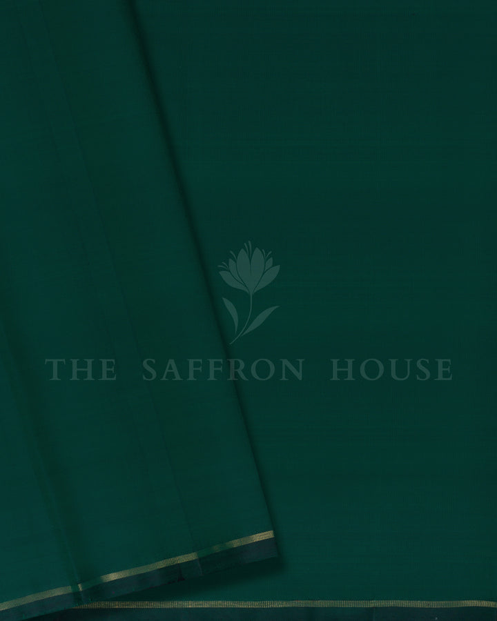 Bottle Green Handwoven Kanjivaram Silk Saree - TSH250133