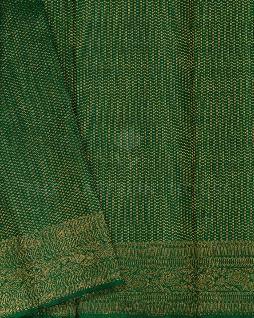 Light Pista Green Handwoven Kanjivaram Silk Saree - TSH2506116