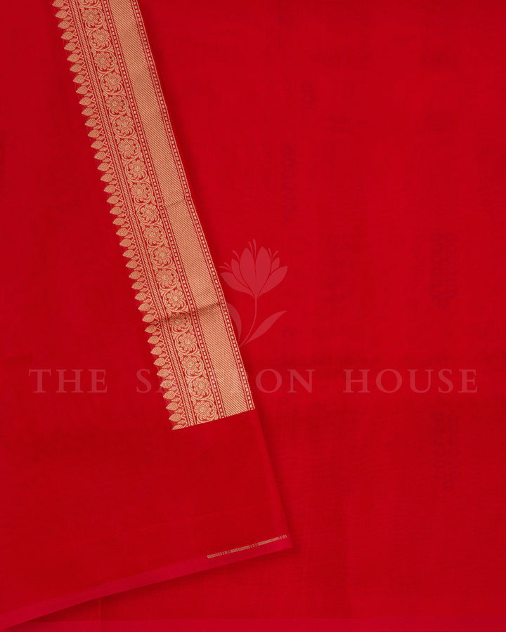Red Handwoven Banarasi Silk Saree - TSH2506137