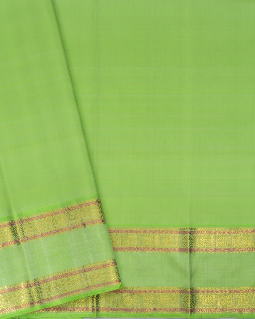 Indigo Blue And Light Parrot Green Handwoven Kanjivaram Silk Saree - TSH2506064-view5
