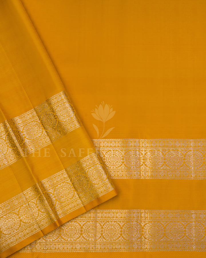 Handloom Kanjivaram Silk Saree in Soft Rose Pink - TSH250102