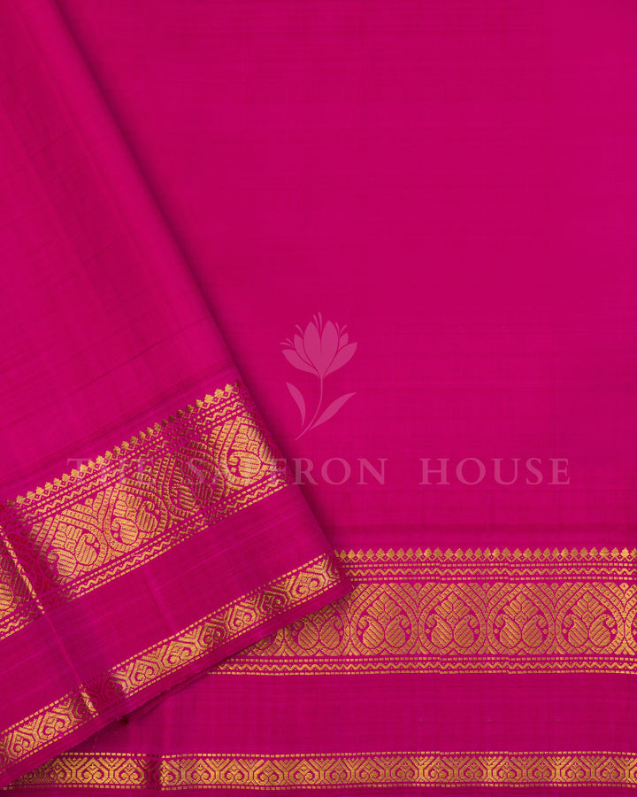 Handloom Pure Kanjivaram Silk Saree in Pista Green And Rani Pink - TSH250025
