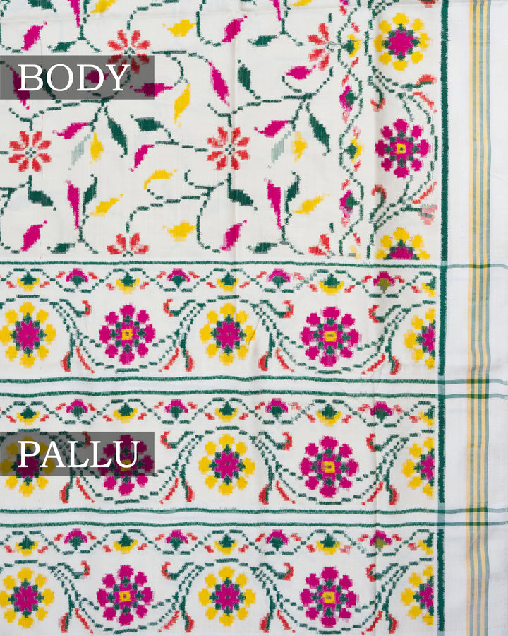 Half-white Floral Double Ikkat Patan Patola Saree - TSH2506187