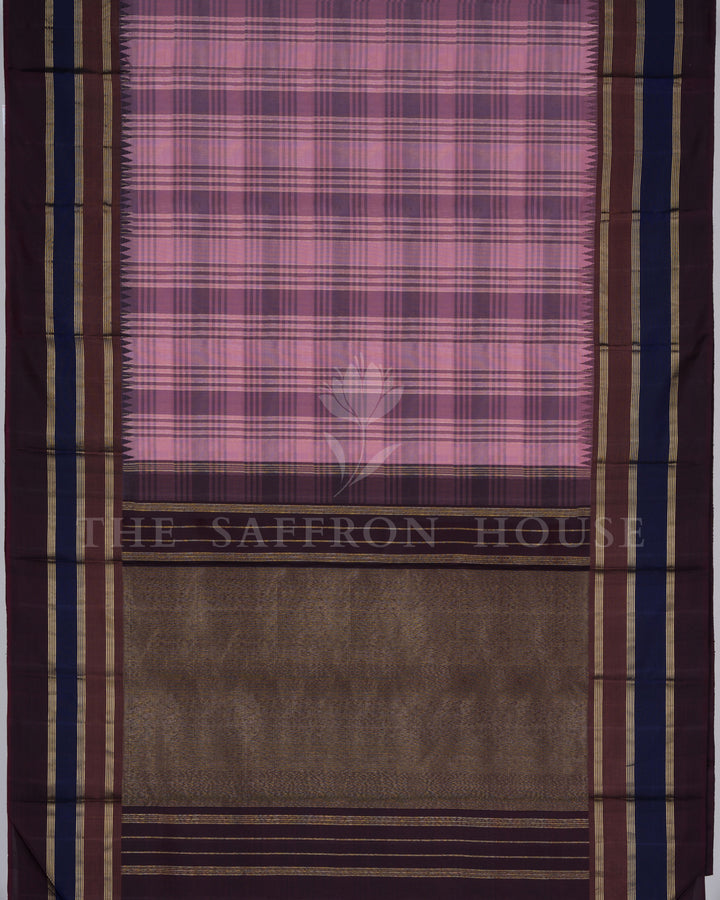 Handloom Pure Kanjivaram Silk Saree in Onion Pink And Arakku - TSH250060