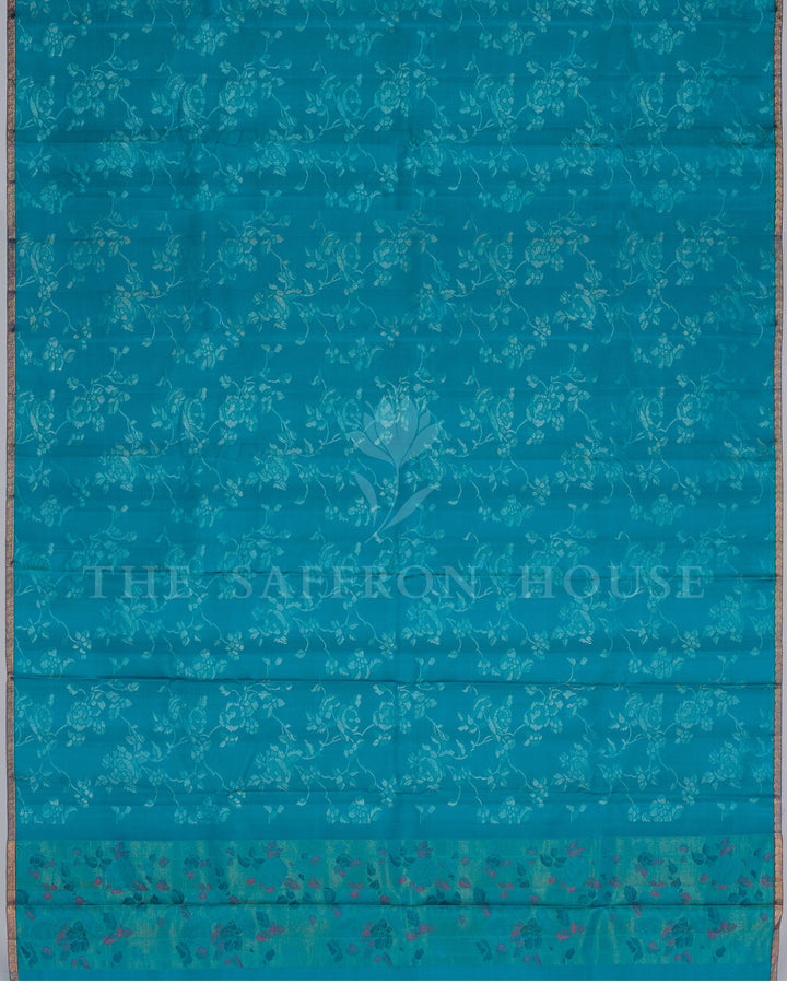Handloom Kanjivaram Silk Saree in Teal Blue - TSH250171