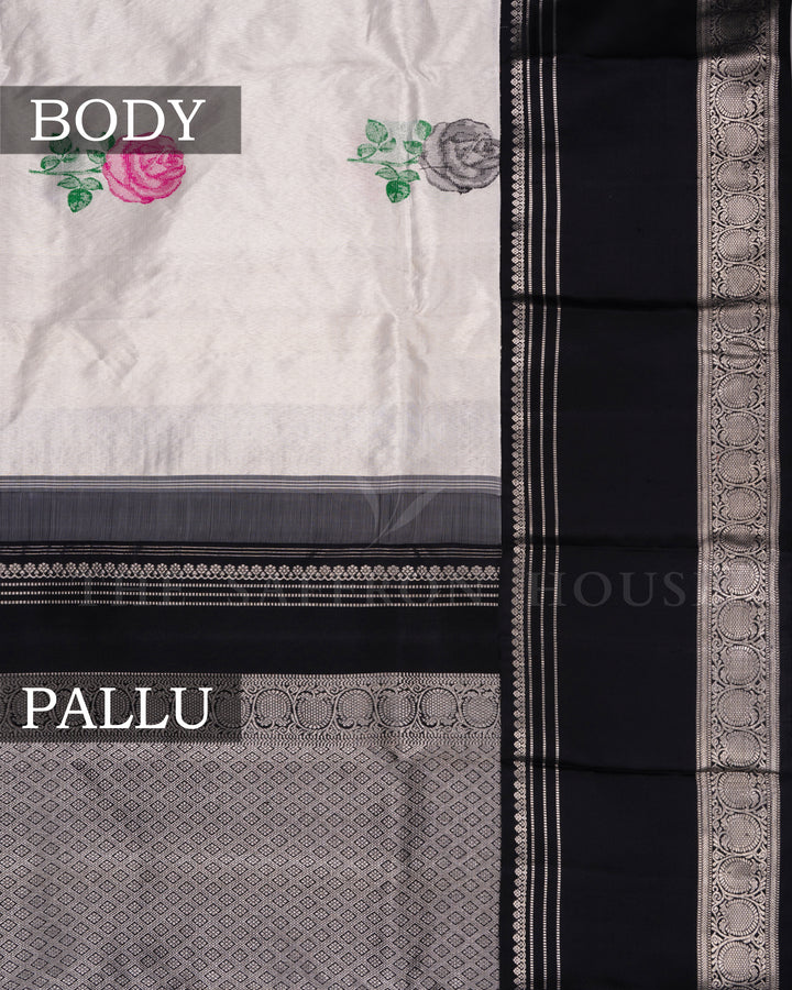 Silver And Black Handwoven Kanjivaram Silk Saree - TSH2506118-view3