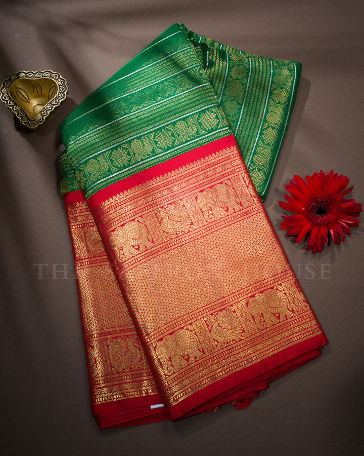Bottle Green And Red Handwoven Kanjivaram Silk Saree - TSH2506041