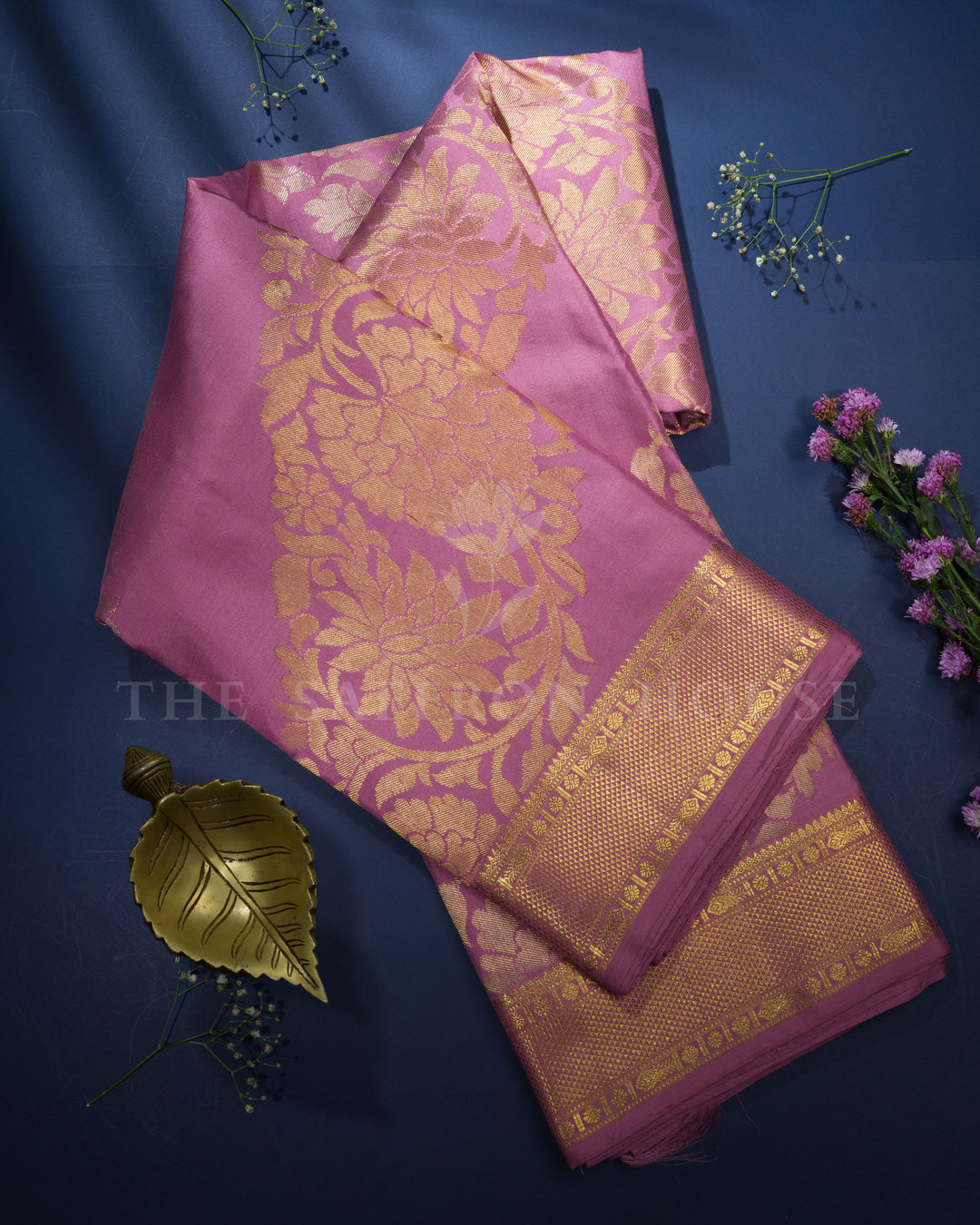 Light Lavender Handwoven Pastel Kanjivaram Silk Saree - TSH2506329