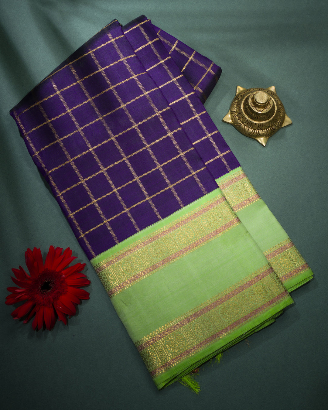 Indigo Blue And Light Parrot Green Handwoven Kanjivaram Silk Saree - TSH2506064-view1