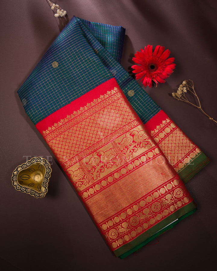 Bottle Green & Vermillion Red Pure Gadwal Silk Saree with Annam & Chakra Zari Motifs - TSH250290