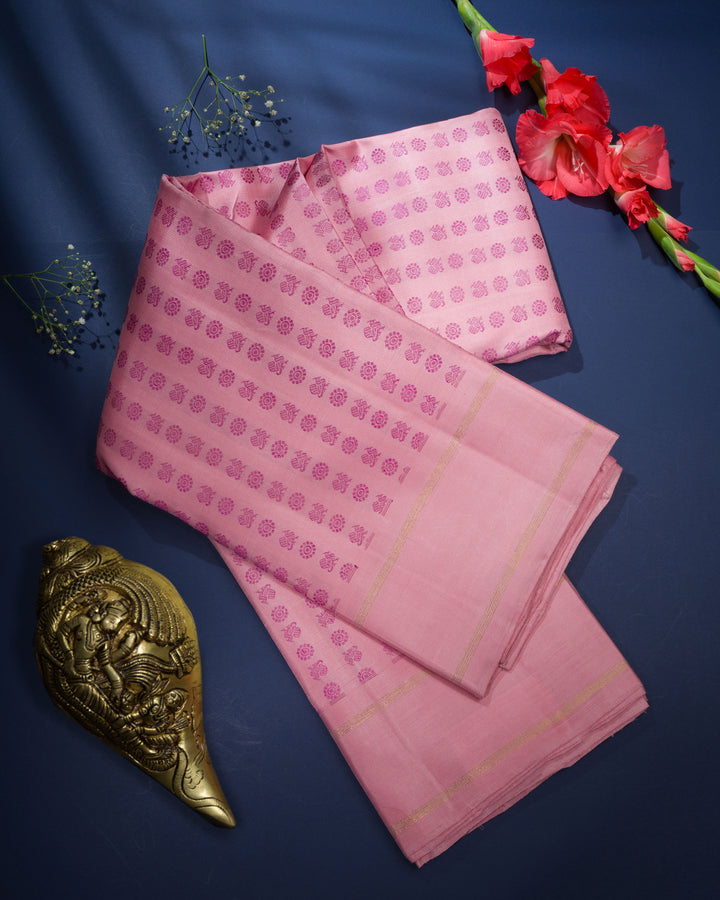 Light Powder Pink Handwoven Kanjivaram Silk Saree - TSH2506235