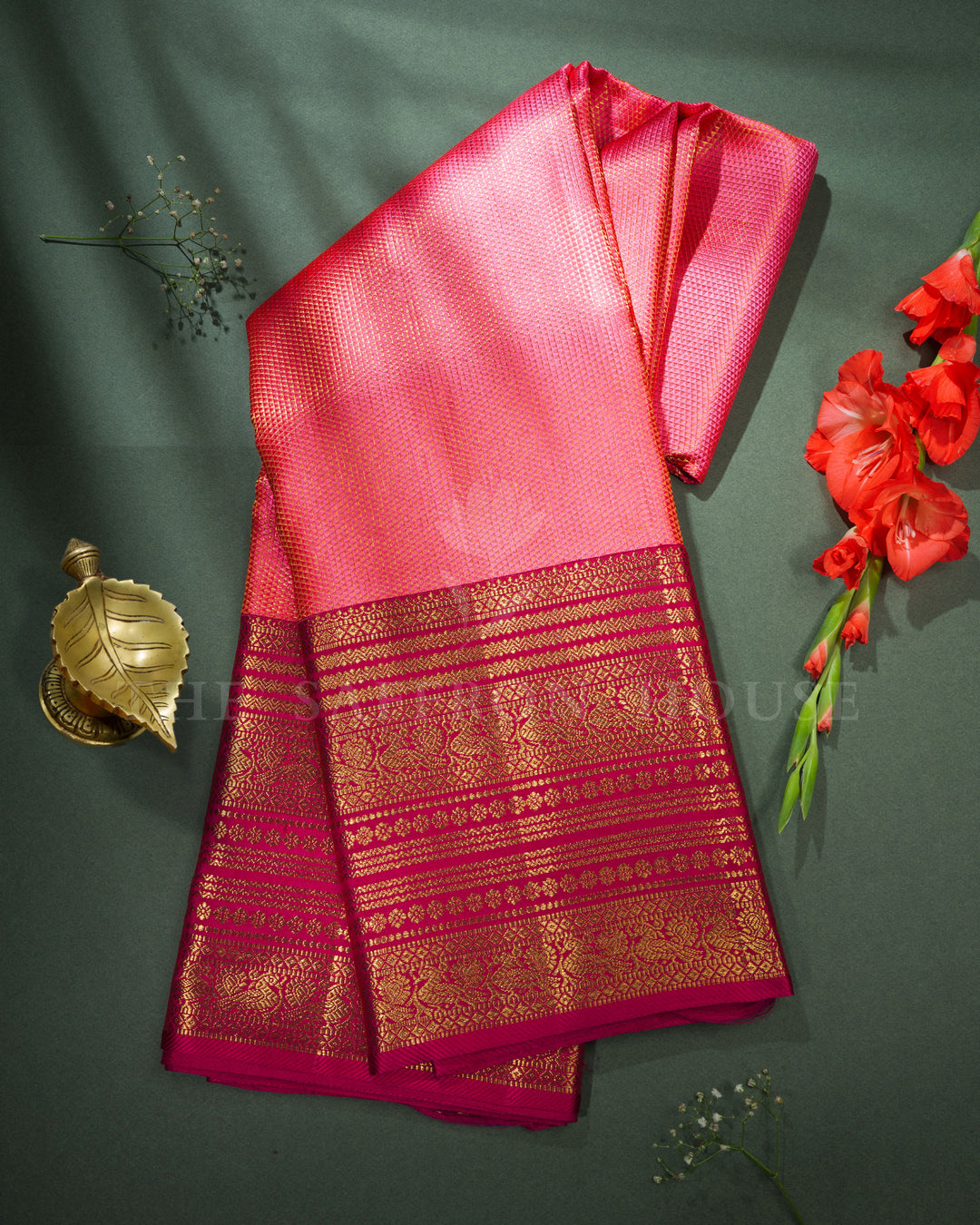 Corel Pink And Magenta Handwoven Brocade Kanjivaram Silk Saree - TSH2506270