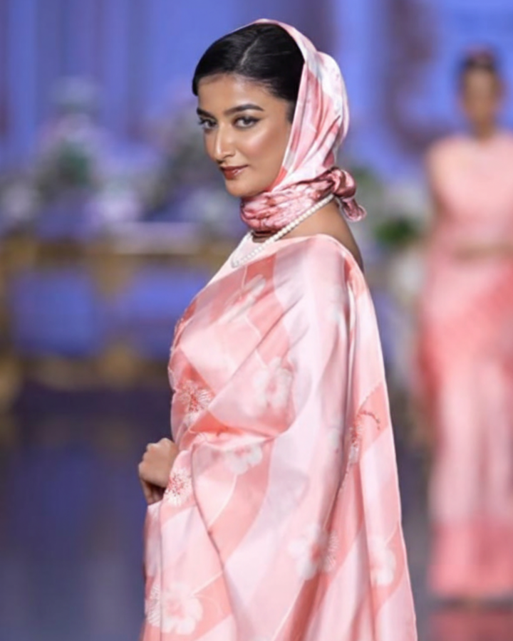 Rosette Embroidered Pure  Kanjivaram Silk Saree - Blooming Heiress - Look 13