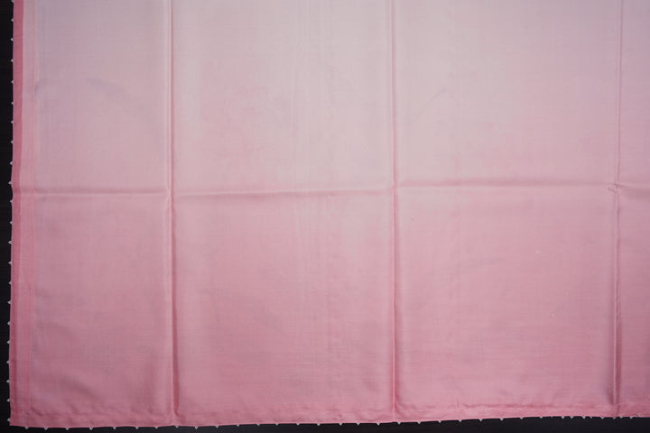 Blooming Heiress – Lotus Bloom Ombre Kanchi Silk Saree with Pearl-Edged Border