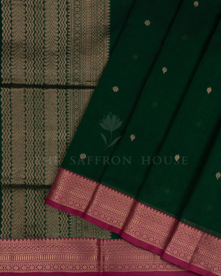 Bottle Green And Magenta Handwoven Silk Cotton Saree – The Saffron House