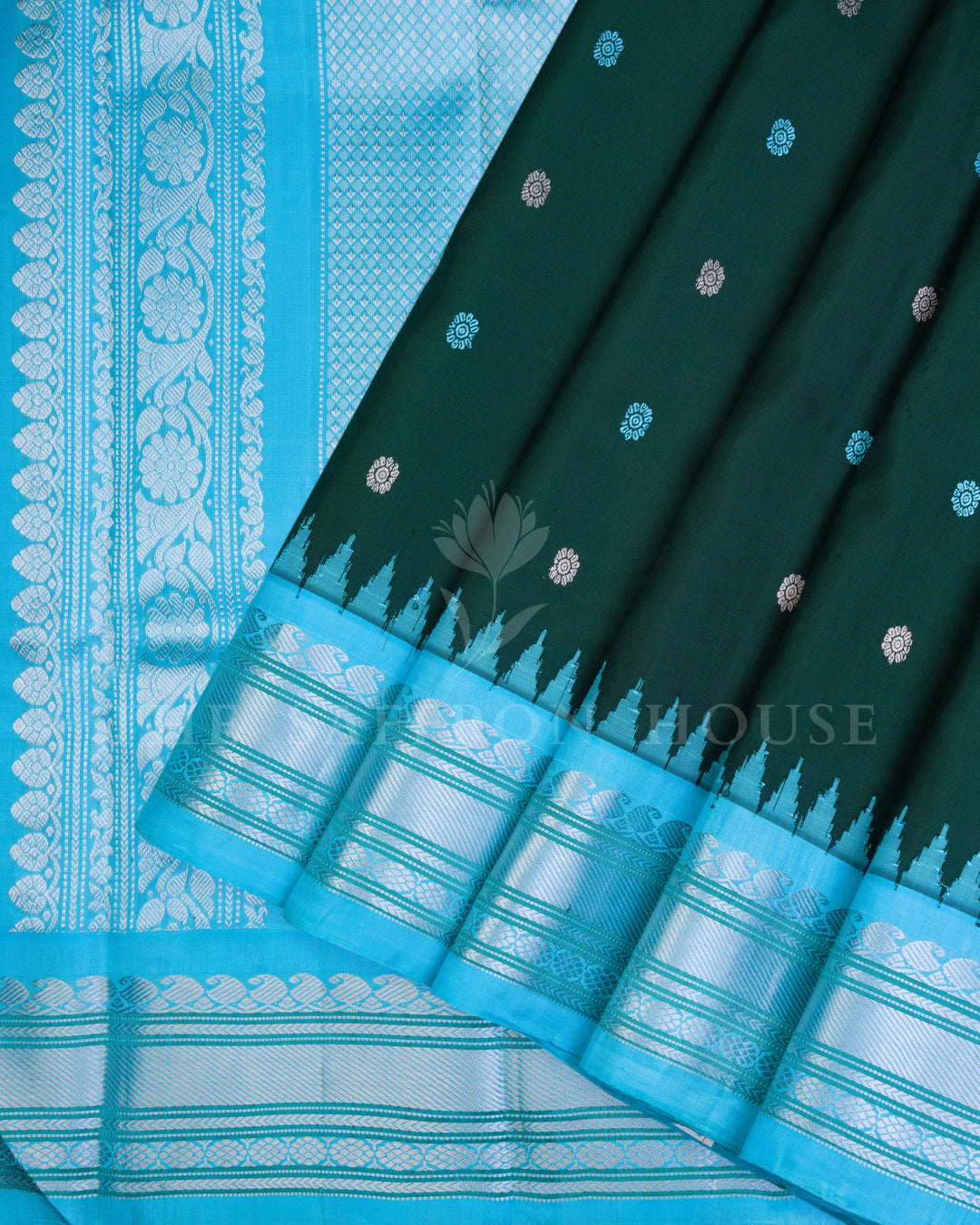 Bottle Green And Sky Blue Gadwal Silk Saree – The Saffron House
