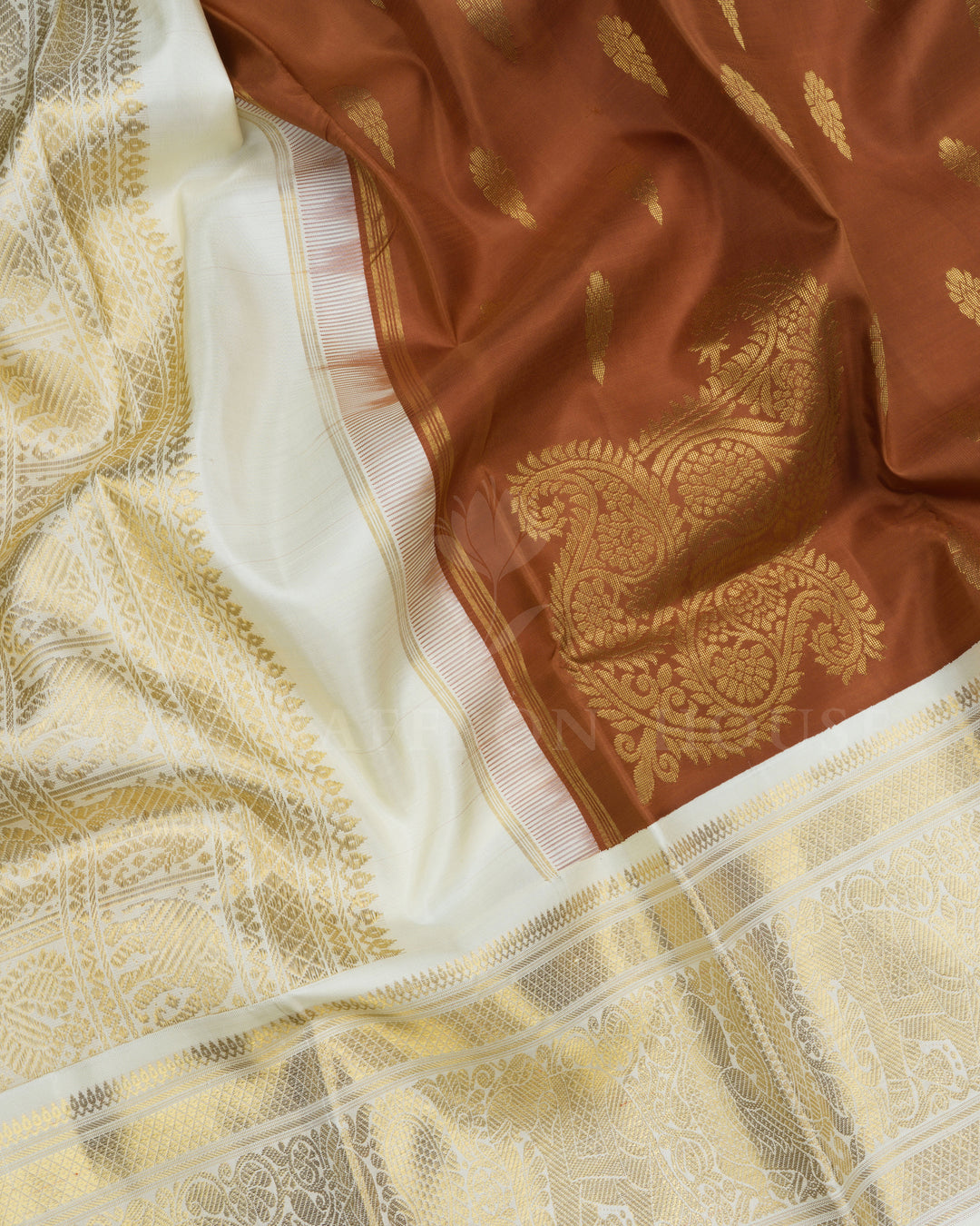 Warm Brown And Ivory Cream Korvai Kanjivaram Silk Saree – The Saffron House