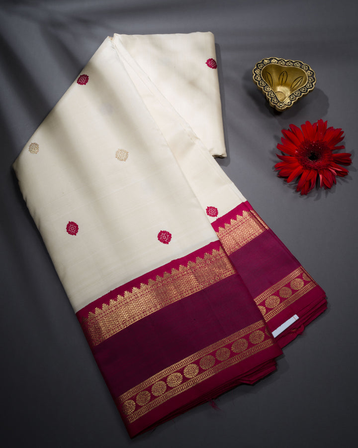 Ivory Cream And Burgundy Maroon Kanjivaram Silk Saree – The Saffron House